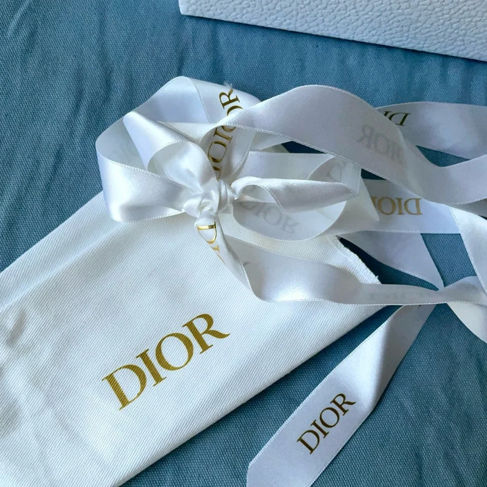 🔥🔥 DIOR XL wallet WITH BOX|DUST BAG|RIBBON - Picture 12 of 13
